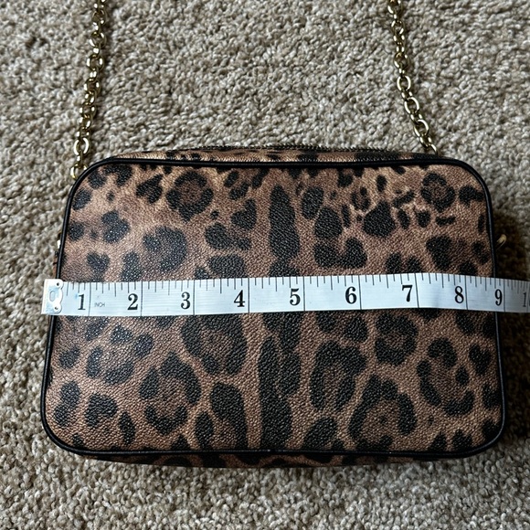 Dolce and Gabbana Beige Leopard Print Coated Canvas Crossbody Bag - Picture 4 of 12